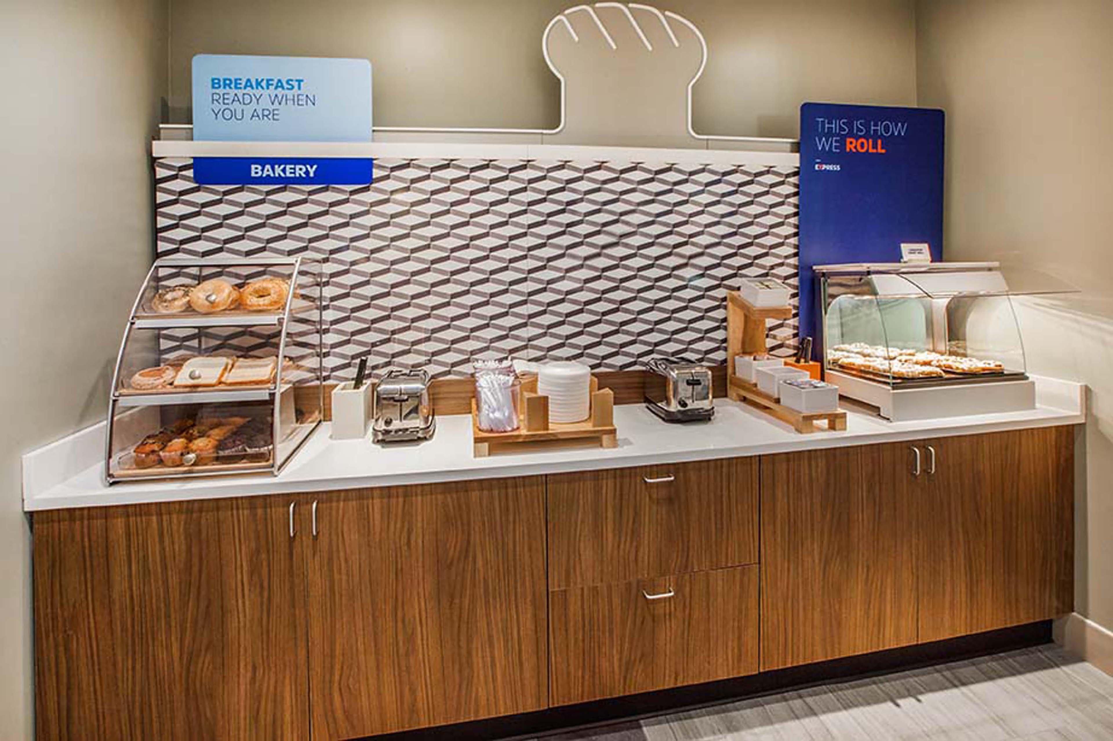 Holiday Inn Express South Portland By Ihg Zewnętrze zdjęcie