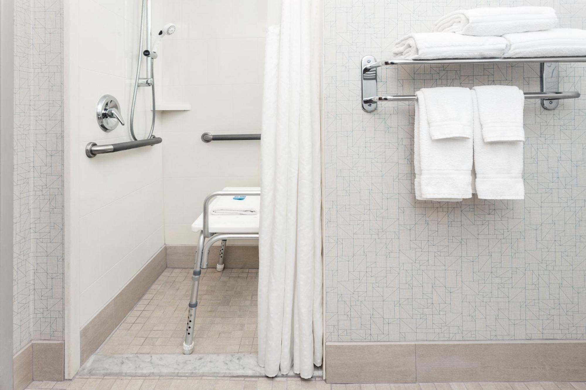 Holiday Inn Express South Portland By Ihg Zewnętrze zdjęcie